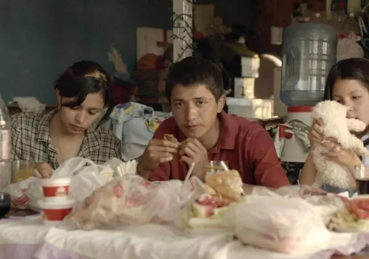Кадр из Эли (2013) Кадр из Эли (2013)
