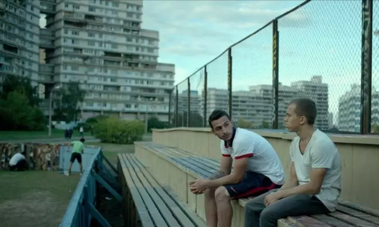 Кадр из Коробка (2015) Кадр из Коробка (2015)