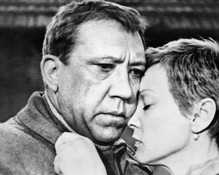 Кадр из Двадцать дней без войны (1976) Кадр из Двадцать дней без войны (1976)