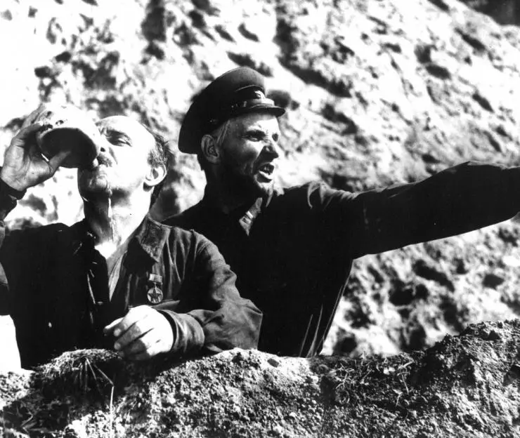 Кадр из Проверка на дорогах (1971) Кадр из Проверка на дорогах (1971)