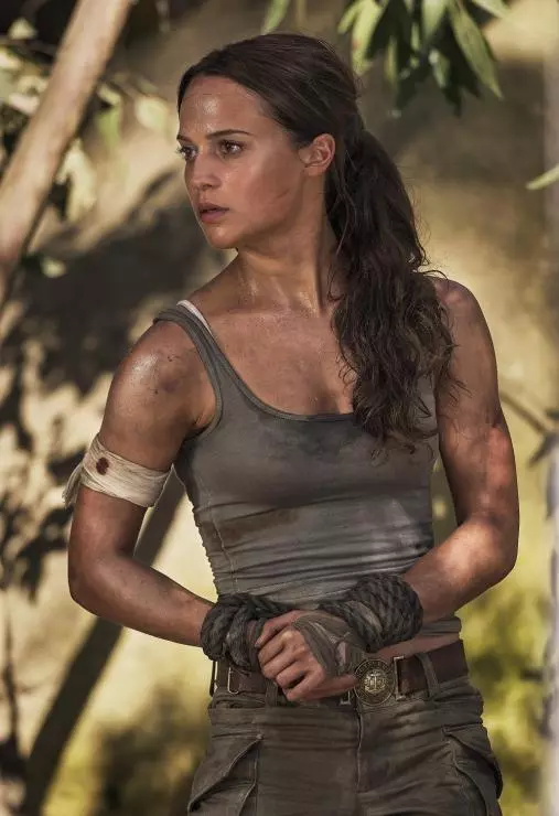 Кадр из Tomb Raider: Лара Крофт (2018) Кадр из Tomb Raider: Лара Крофт (2018)