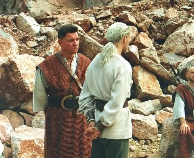 Кадр из Ведьмак (2002) Кадр из Ведьмак (2002)