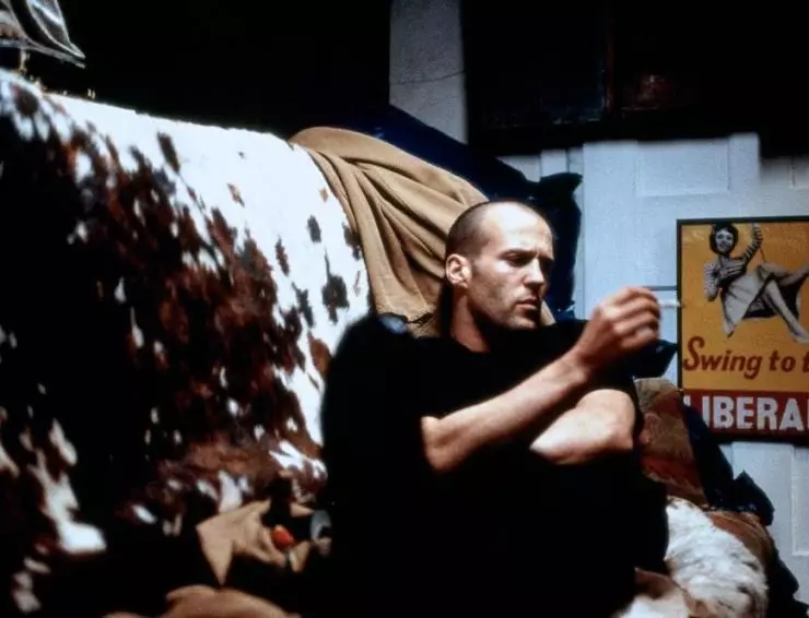 Кадр из Карты, деньги, два ствола (1998) Кадр из Карты, деньги, два ствола (1998)