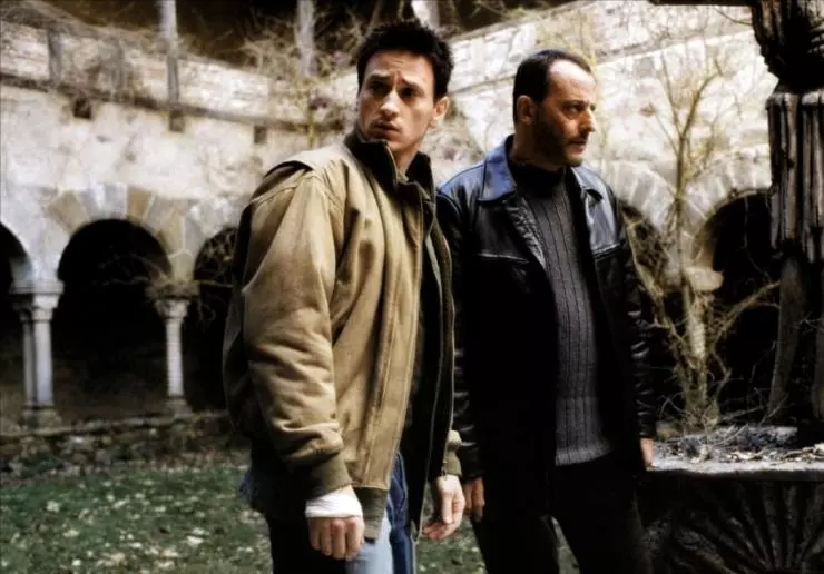 Кадр из Багровые реки 2: Ангелы апокалипсиса (2004) Кадр из Багровые реки 2: Ангелы апокалипсиса (2004)