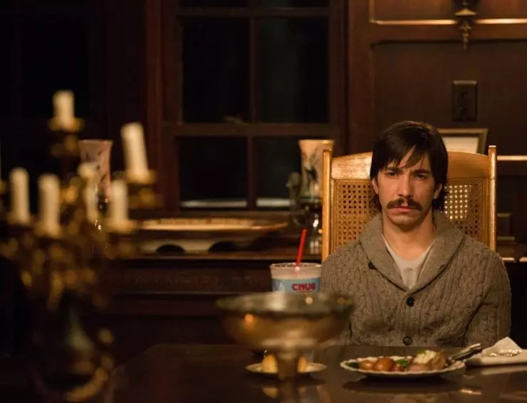 Кадр из Бивень (2014) Кадр из Бивень (2014)