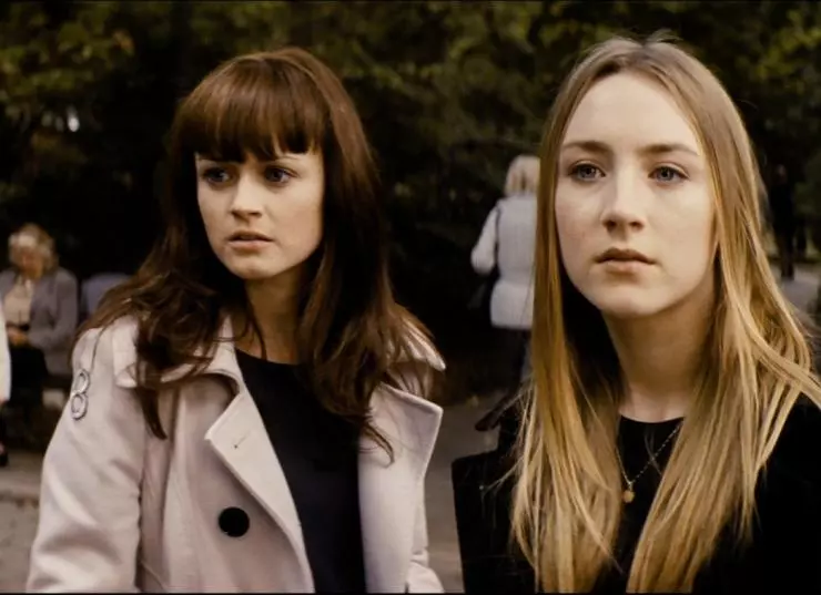 Кадр из Виолет и Дейзи (2012) Кадр из Виолет и Дейзи (2012)