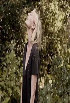 Кадр из Меланхолия (2011) Кадр из Меланхолия (2011)