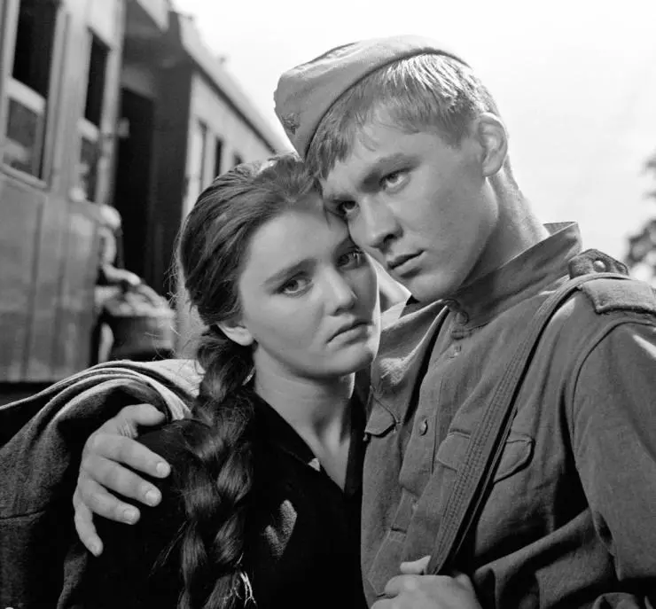 Кадр из Баллада о солдате (1959) Кадр из Баллада о солдате (1959)