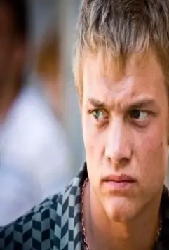 Кадр из Чужая (2010) Кадр из Чужая (2010)
