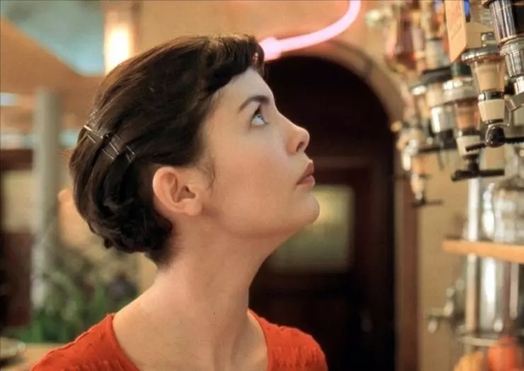 Кадр из Амели (2001) Кадр из Амели (2001)