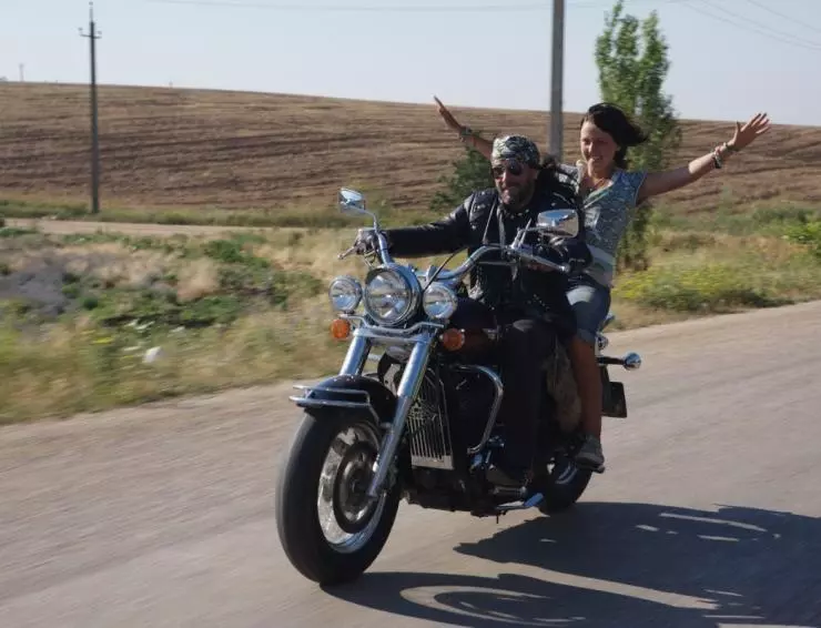 Кадр из Отдамся в хорошие руки (2009) Кадр из Отдамся в хорошие руки (2009)