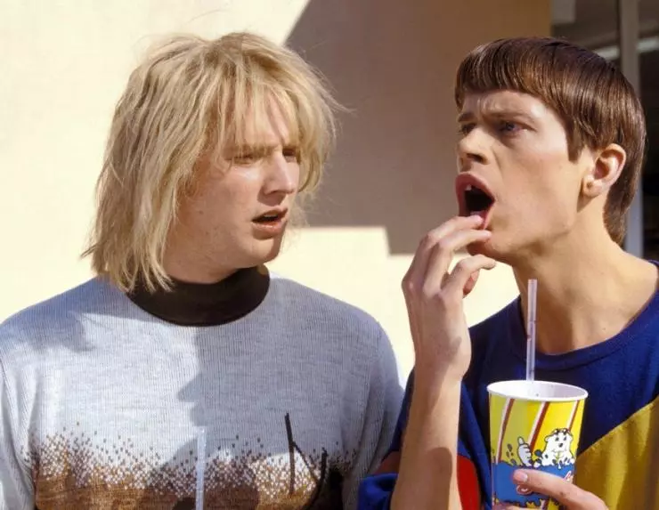 Кадр из Тупой и еще тупее тупого: Когда Гарри встретил Ллойда (2003) Кадр из Тупой и еще тупее тупого: Когда Гарри встретил Ллойда (2003)