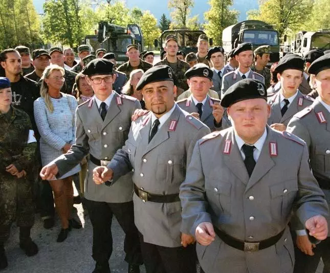 Кадр из Теперь ты в армии (2007) Кадр из Теперь ты в армии (2007)