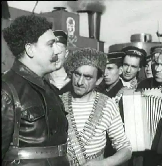 Кадр из Александр Пархоменко (1942) Кадр из Александр Пархоменко (1942)