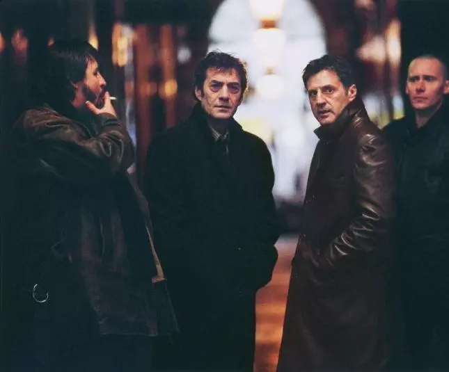Кадр из Набережная Орфевр, 36 (2004) Кадр из Набережная Орфевр, 36 (2004)