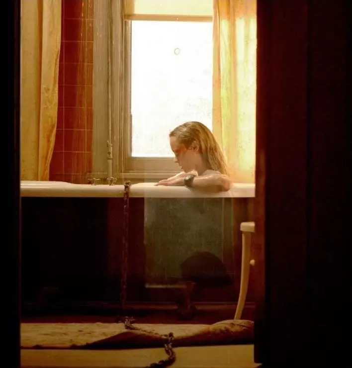 Кадр из Стон черной змеи (2006) Кадр из Стон черной змеи (2006)
