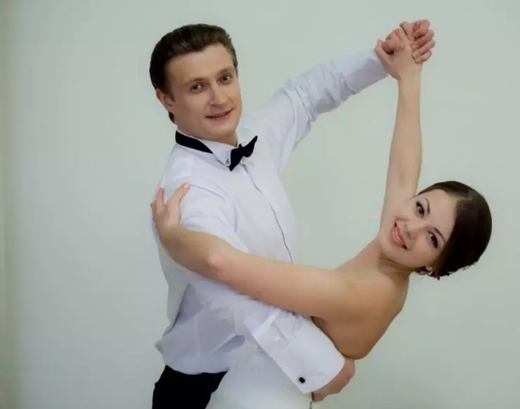 Кадр из Отель для Золушки (2012) Кадр из Отель для Золушки (2012)