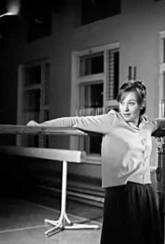 Кадр из Доживем до понедельника (1968) Кадр из Доживем до понедельника (1968)