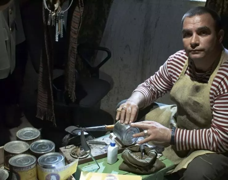 Кадр из Консервы (2007) Кадр из Консервы (2007)