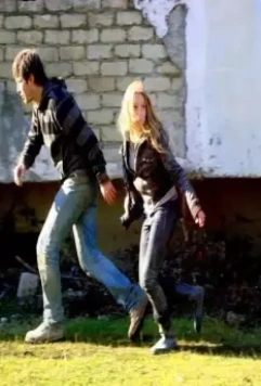 Кадр из Олимпиус Инферно (2009) Кадр из Олимпиус Инферно (2009)