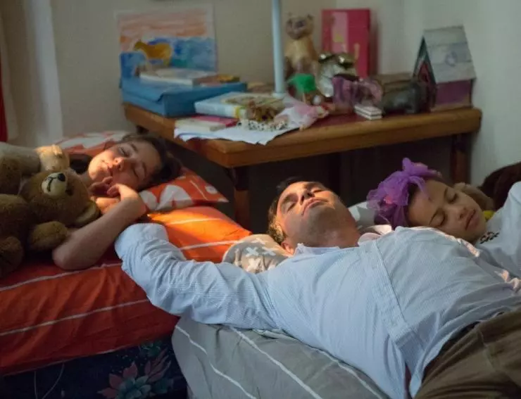Кадр из Бесконечно белый медведь (2014) Кадр из Бесконечно белый медведь (2014)