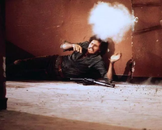 Кадр из Рейд на Энтеббе (1976) Кадр из Рейд на Энтеббе (1976)