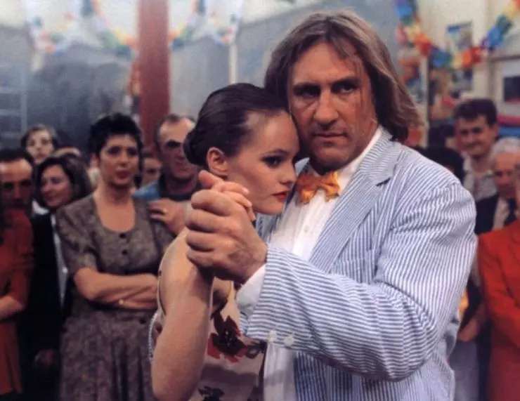 Кадр из Элиза (1994) Кадр из Элиза (1994)