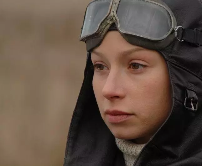 Кадр из Небо в огне (2010) Кадр из Небо в огне (2010)