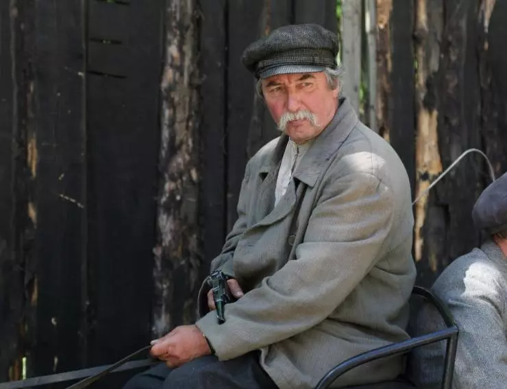 Кадр из Ростов (2019) Кадр из Ростов (2019)