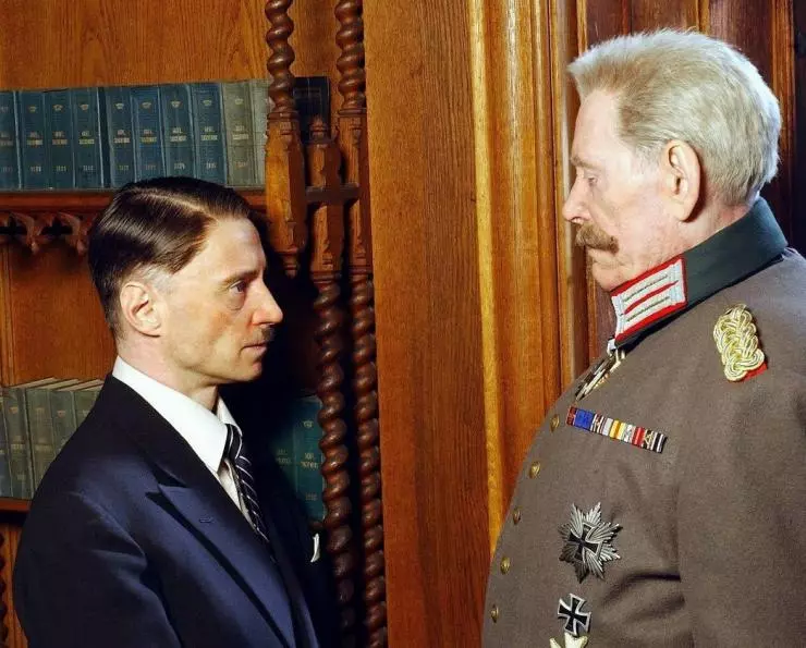 Кадр из Гитлер: Восхождение дьявола (2003) Кадр из Гитлер: Восхождение дьявола (2003)