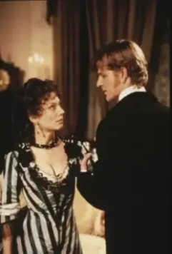 Кадр из Скарлетт (1994) Кадр из Скарлетт (1994)