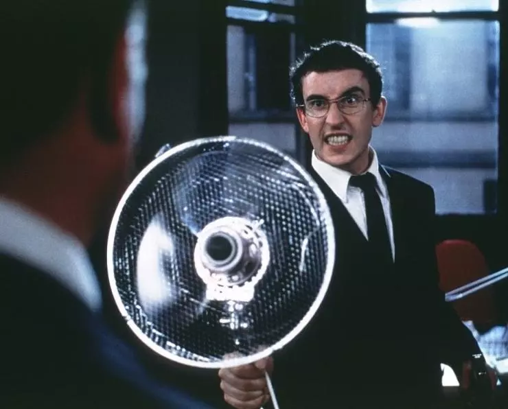 Кадр из Надзиратель (2001) Кадр из Надзиратель (2001)