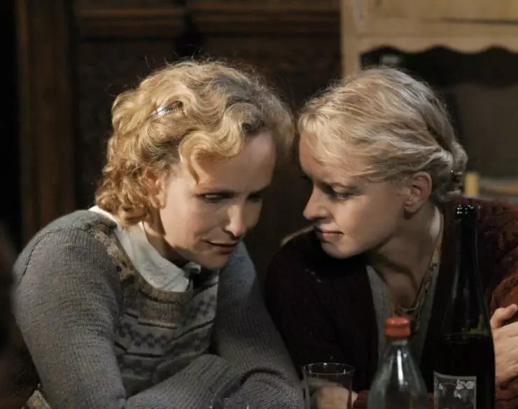 Кадр из Безымянная – одна женщина в Берлине (2008) Кадр из Безымянная – одна женщина в Берлине (2008)