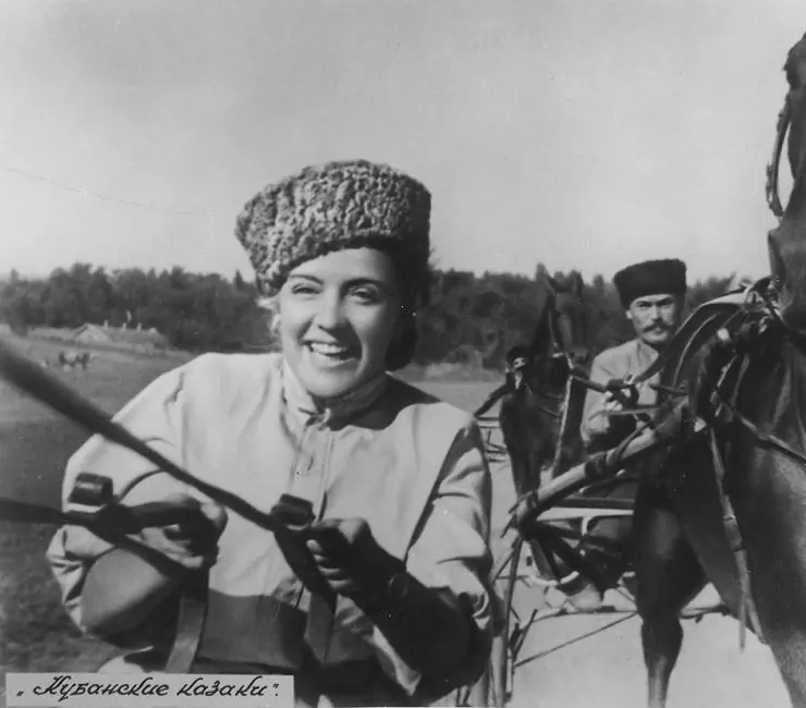 Кадр из Кубанские казаки (1949) Кадр из Кубанские казаки (1949)