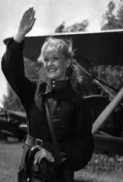 Кадр из Нормандия — Неман (1960) Кадр из Нормандия — Неман (1960)