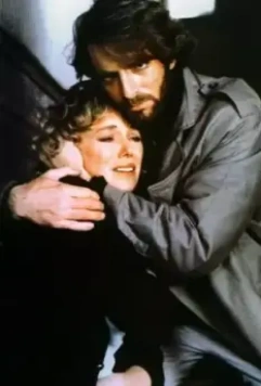 Кадр из Дом на краю кладбища (1981) Кадр из Дом на краю кладбища (1981)