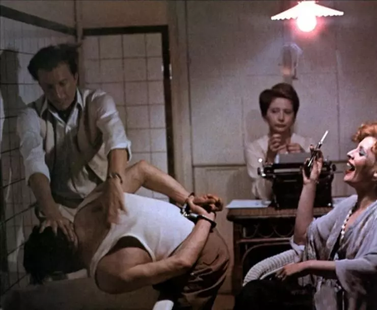 Кадр из Лакомб Люсьен (1974) Кадр из Лакомб Люсьен (1974)