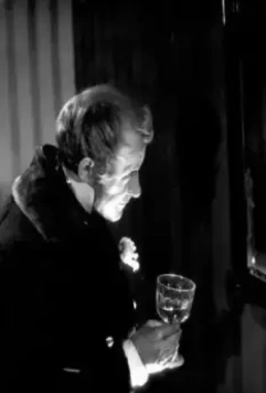 Кадр из Шинель (1959) Кадр из Шинель (1959)