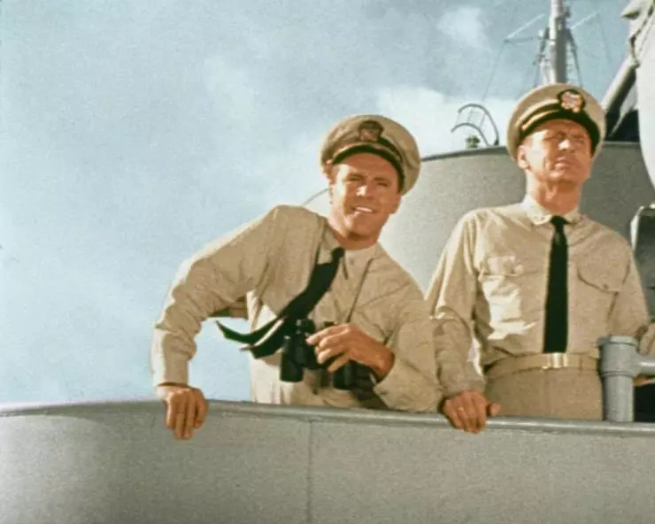 Кадр из Самый дурацкий корабль в армии (1960) Кадр из Самый дурацкий корабль в армии (1960)