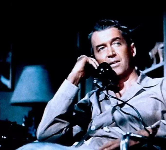 Кадр из Окно во двор (1954) Кадр из Окно во двор (1954)
