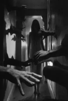 Кадр из Отвращение (1965) Кадр из Отвращение (1965)