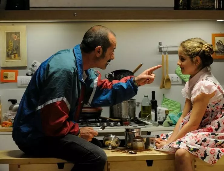Кадр из Босс в гостиной (2013) Кадр из Босс в гостиной (2013)