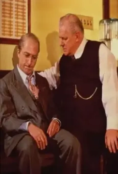 Кадр из Смерть коммивояжера (1985) Кадр из Смерть коммивояжера (1985)