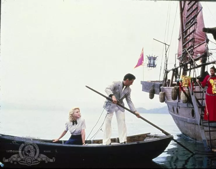 Кадр из Шанхайский сюрприз (1986) Кадр из Шанхайский сюрприз (1986)