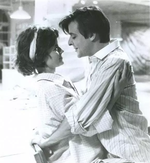 Кадр из Огни святого Эльма (1985) Кадр из Огни святого Эльма (1985)