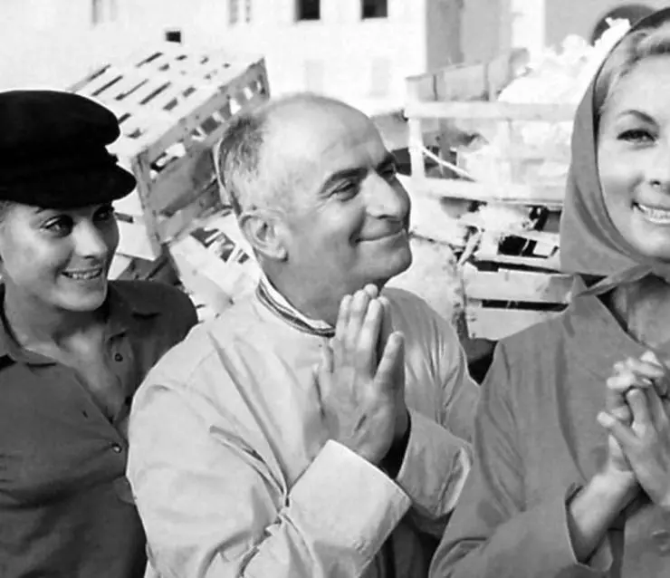 Кадр из Жандарм из Сен-Тропе (1964) Кадр из Жандарм из Сен-Тропе (1964)