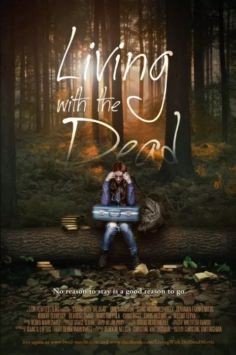 Жизнь со смертью: история любви / Living with the Dead (2015)