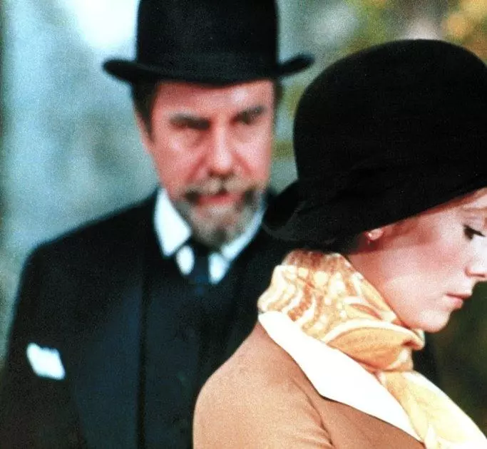 Кадр из Тристана (1970) Кадр из Тристана (1970)