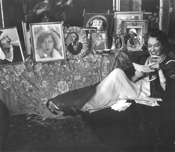 Кадр из Сансет бульвар (1950) Кадр из Сансет бульвар (1950)