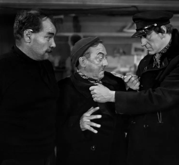 Кадр из Шерлок Холмс и секретное оружие (1942) Кадр из Шерлок Холмс и секретное оружие (1942)